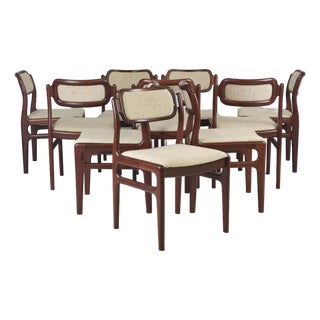Late 20th Century Set of 10 Rosewood Dining Chairs by Johannes Andersen for D-Scan For Sale