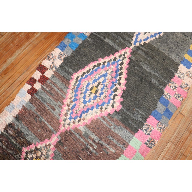 Textile Tribal Bohemian Mid 20th Century Moroccan Rug - 3'10" x 8' For Sale - Image 7 of 10