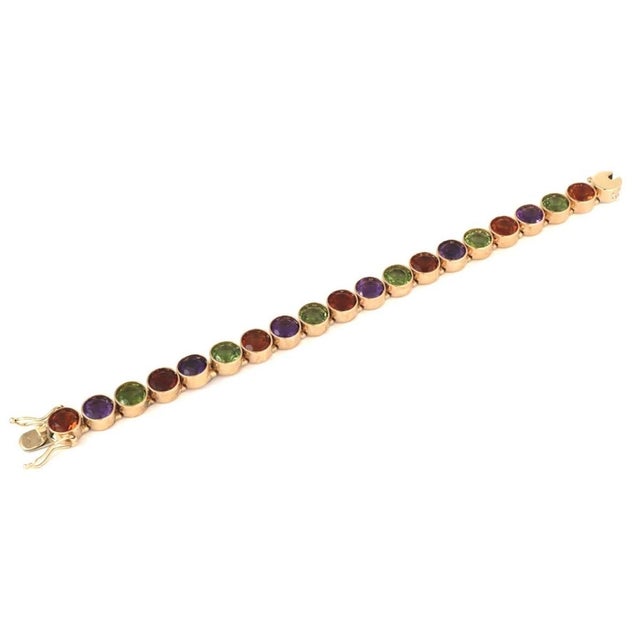 Mid 20th Century Multi-Color Bezel Set Round Gems 14k Yellow Gold Link Bracelet For Sale - Image 4 of 7