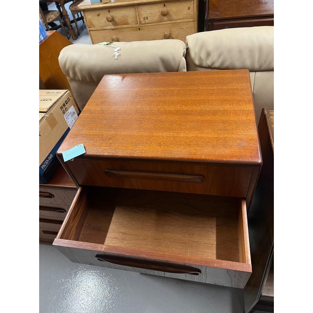 Mid-Century Modern Vintage Chest of Drawers from G-Plan, 1960s For Sale - Image 3 of 11