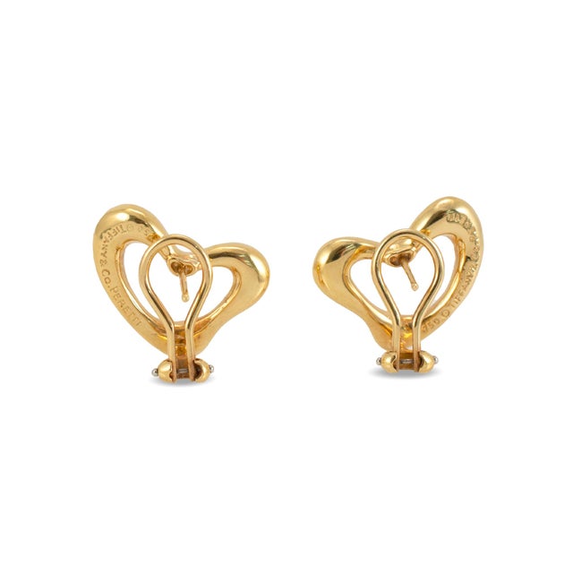 Tiffany and Co. Tiffany & Co. Elsa Peretti 18k Yellow Gold Large Open Heart Clip on Earrings, A Pair For Sale - Image 4 of 7