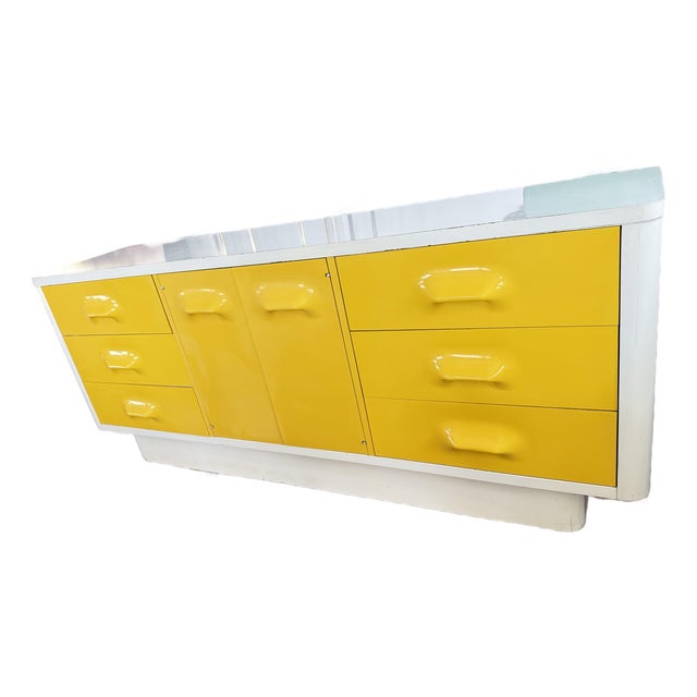 1970s Space Age Broyhill 9 Drawers Lowboy Dresser For Sale