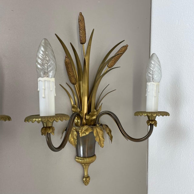 Florentine Brass Wall Lights from Maison Charles, France, 1970s, Set of 2 For Sale - Image 13 of 18