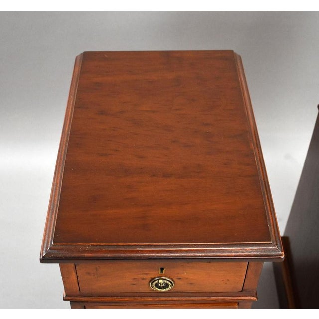 Wood Victorian Mahogany Bedside Chests, 1890, Set of 2 For Sale - Image 7 of 9