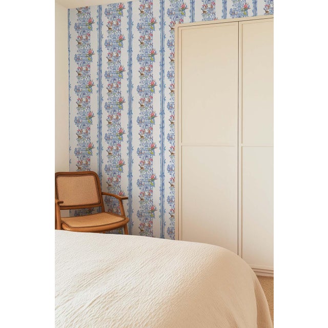 Chinoiserie Shenanigans Toile Grasscloth Wallpaper by House Party | Azure Blue | 6 Yards For Sale - Image 4 of 9