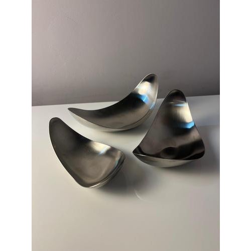Leaf Serving Bowls by Helle Damkjær for Georg Jensen, Set of 3 For Sale - Image 3 of 11