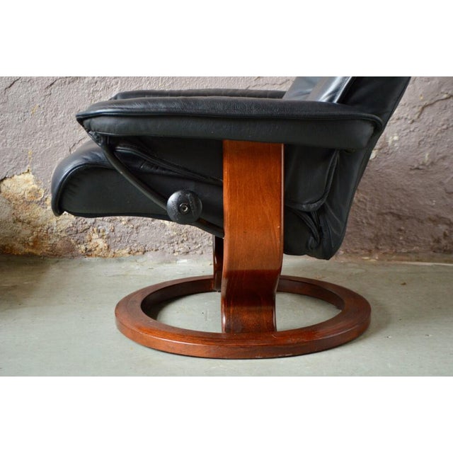 Set of Vintage Norwegian Lounge Chair & Ottoman from Ekornes, 1980s For Sale - Image 9 of 18