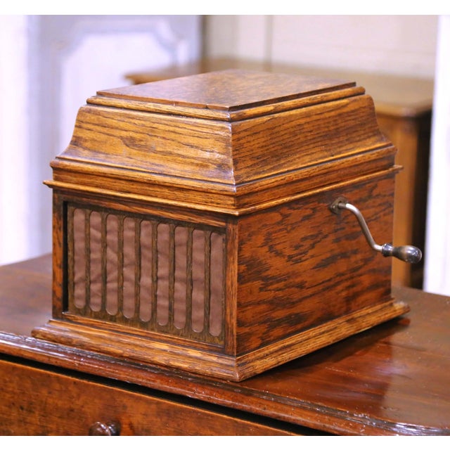 Early 20th Century Edison Oak Cylinder Phonograph With Blue Amberol Records For Sale - Image 9 of 13