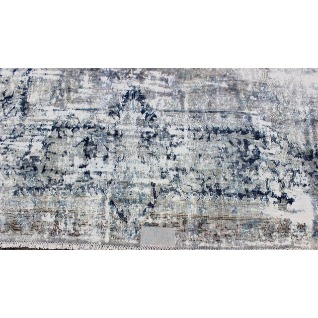 Mid 20th Century Vintage Rug With Abstract Design in Silver Blue Gray L. Blue For Sale In Atlanta - Image 6 of 10