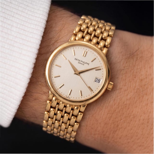 Vintage Patek Philippe Calatrava 34mm 3998/1j 18k Yellow Gold Automatic Watch For Sale - Image 9 of 9