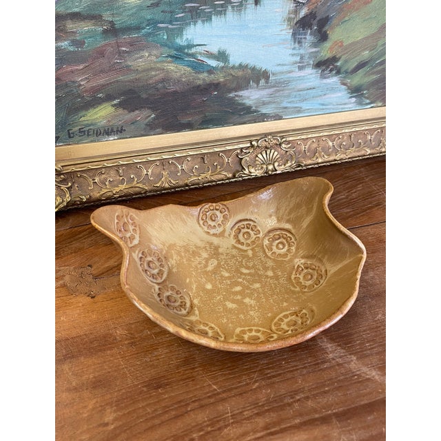 Handmade Studio Pottery Bowl With Organic Curved Form and Textured Impressions. For Sale In Seattle - Image 6 of 9