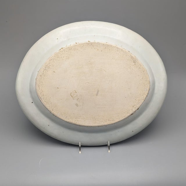 Late 18th Century Pair of 18th Century Chinese Export Blue Fitzhugh Pattern Platters For Sale - Image 5 of 5
