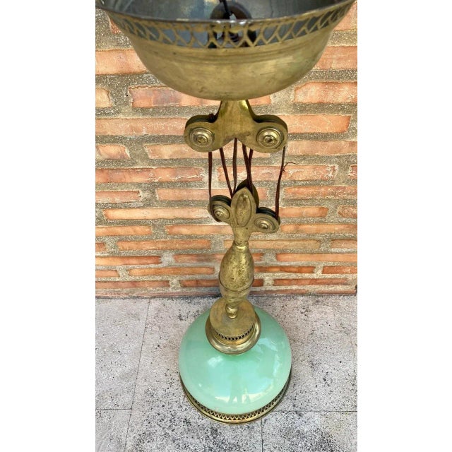 1960s Mid-Century Pulley Pendant Lamp with Opaline Green Crystal and Brass, 1960s For Sale - Image 5 of 10