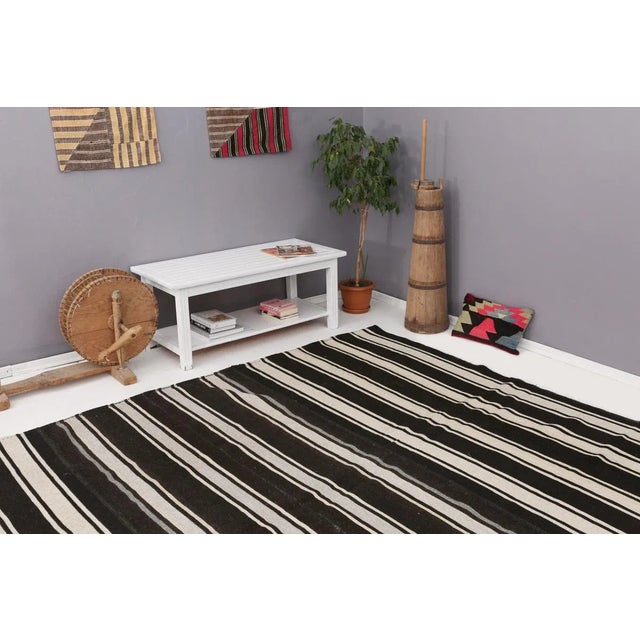 Mid 20th Century Striped Large Turkish Kilim Rug For Sale In Los Angeles - Image 6 of 7