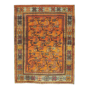 Galerie Shabab Collection Mid-20th Century Persian Malayer Throw Rug