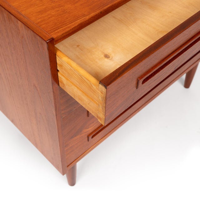 1960s Vintage Danish Mid-Century Modern Four Drawer Lowboy Dresser For Sale - Image 5 of 6