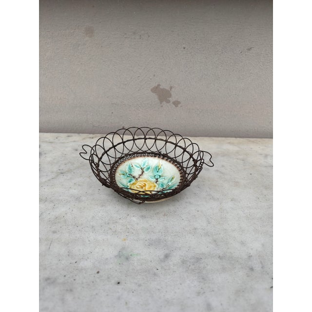 Rustic 1900 Small Majolica Wire Rose Basket For Sale - Image 3 of 5