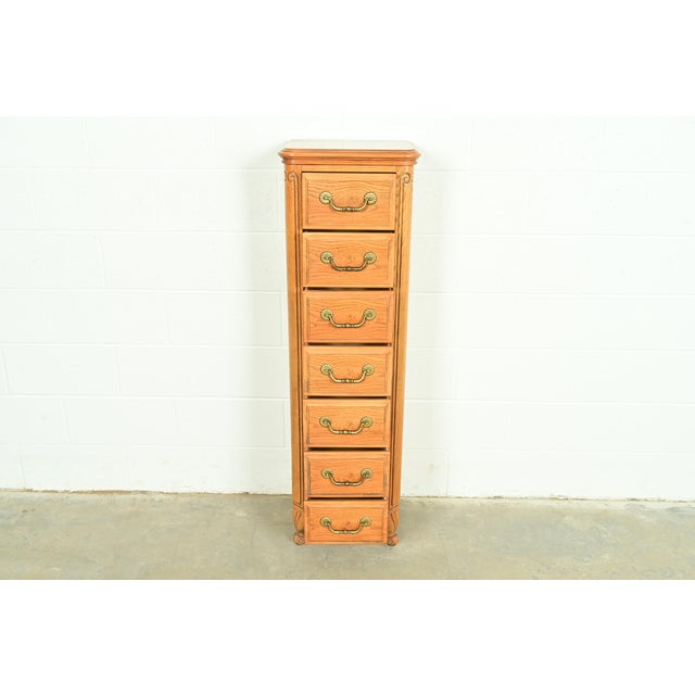 Late 20th Century Hickory French Provincial Louis XV Carved Oak Lingerie Chest or Semainier For Sale - Image 5 of 14