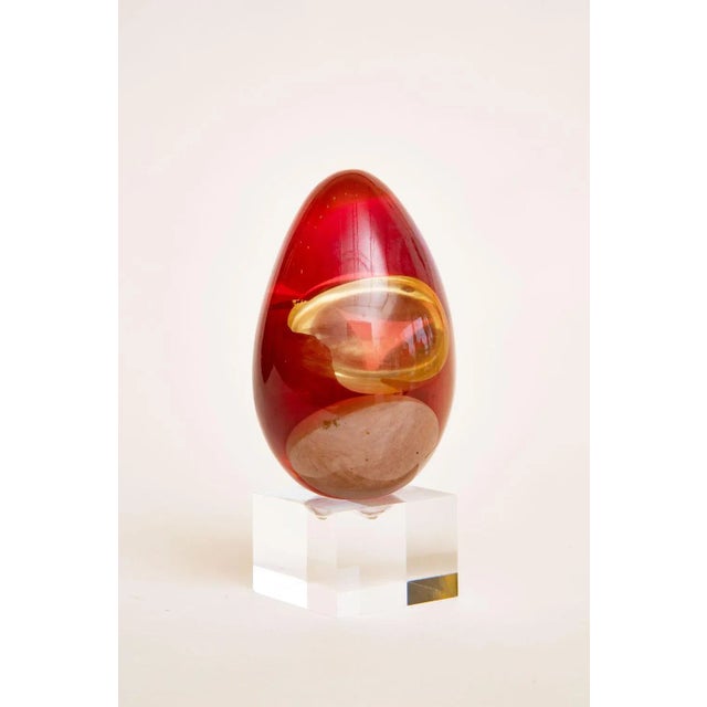 Vintage Resin Ovoid Sculpture on Custom Lucite Base Red, Tan, Purple, Gray, Yellow, 1960's For Sale In Miami - Image 6 of 10
