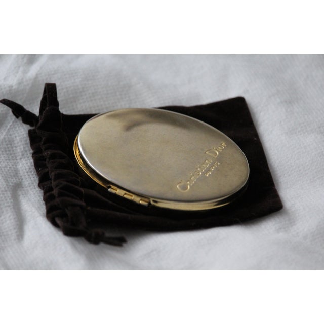 Oval Gilt Compact Pocket Mirror from Christian Dior, 1980s For Sale - Image 9 of 15