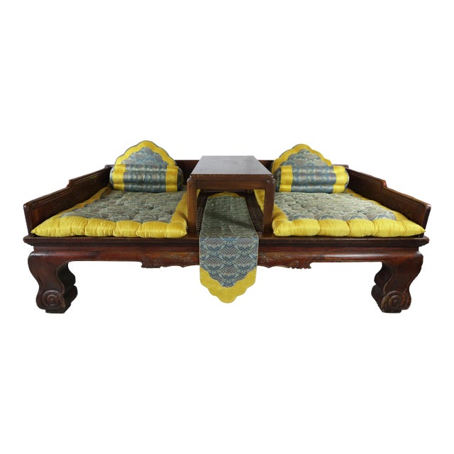 Late 19th Century Chinese Imperial Luohan Bed For Sale