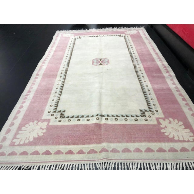 Vintage Traditional Turkish Handmade Beige and Pink Rug For Sale - Image 4 of 11