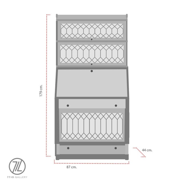 Early 20th Century Rare Macey Sectional Bookcase made in Tiger Oak w/ Leaded Glass Doors. For Sale - Image 15 of 18