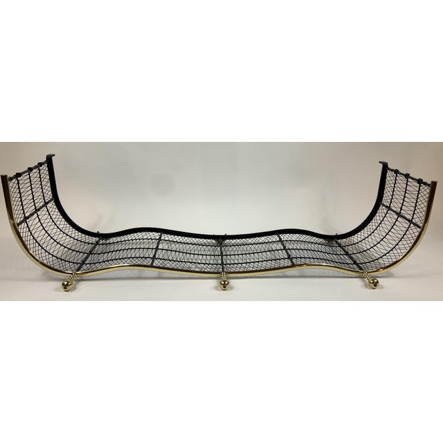 Traditional Vintage Brass and Black Wire English Fireplace Fender For Sale - Image 3 of 6