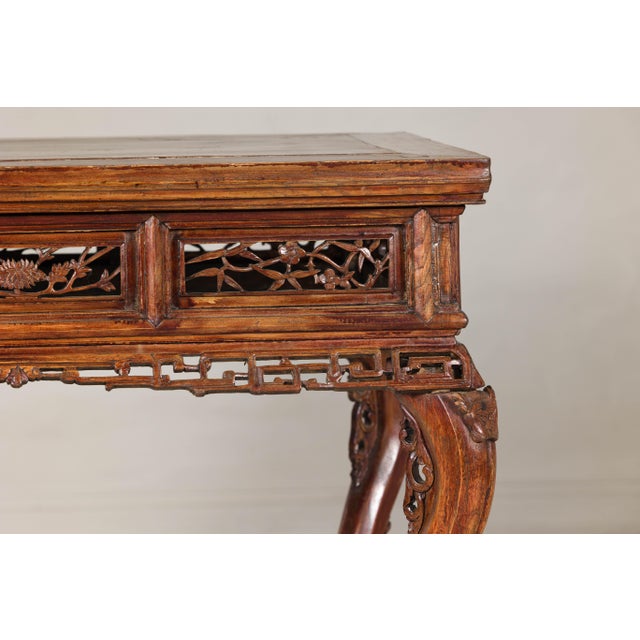 Brown Late Qing Dynasty Hardwood Hall Table with Dragon Carvings and Lacquer Patina For Sale - Image 8 of 12