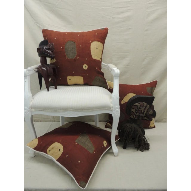 Mid 19th Century Antique Applique Raffia Brown and Rust Kuba Decorative Pillows Matisse Style For Sale - Image 5 of 10