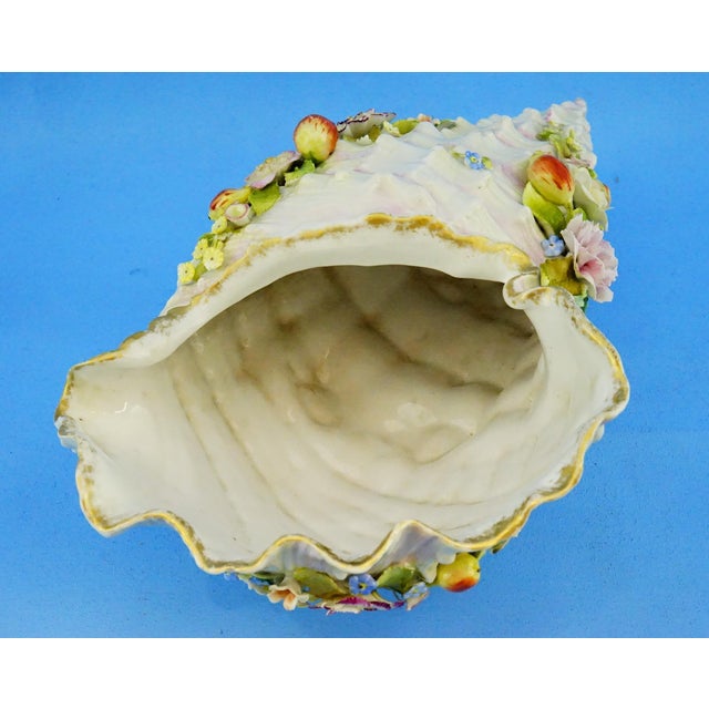 Antique Shell-Shaped Porcelain Centrepiece from C.G Schierholz & Sohn Manufactory of Plaue, Germany, 1800s For Sale - Image 13 of 18