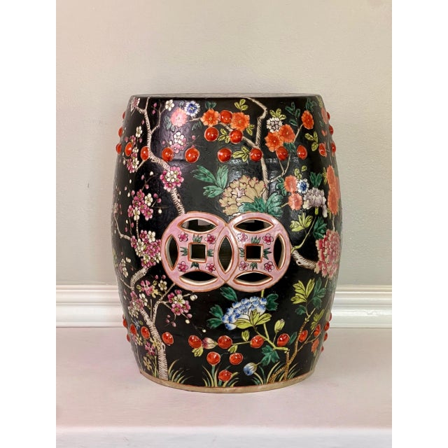 1910s Chinese Porcelain Garden Seat or Drum Table, Famille Noir, C. 1910 For Sale - Image 5 of 11