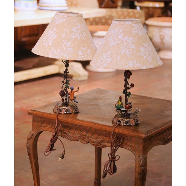 Mid-Century French Hand-Painted Figural Tole Table Lamps With Shades For Sale - Image 11 of 12