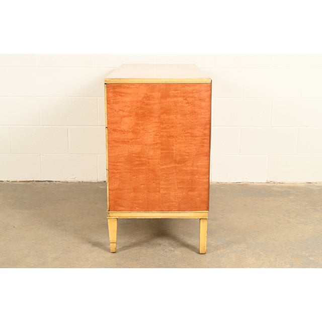Romweber Style French Regency Louis XVI Burl Wood and Parcel Painted Three-Drawer Dresser Chest, Circa 1940s For Sale - Image 15 of 17