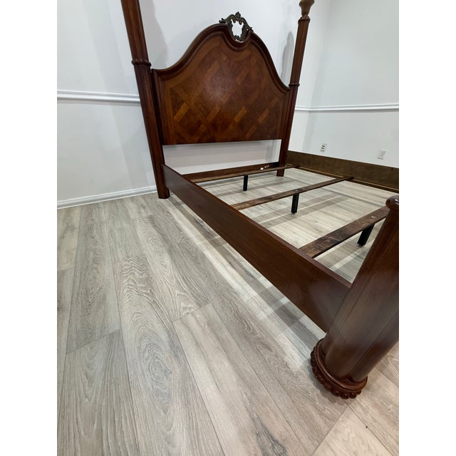 Neoclassical Thomasville Neo- Classical King Size Poster Bed For Sale - Image 3 of 12