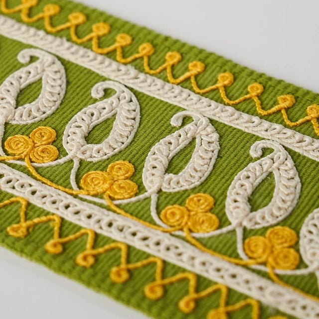 Schumacher Sample - Schumacher Paisley Embroidered Tape in Green & Yellow For Sale - Image 4 of 4
