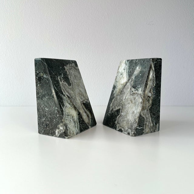 Late 20th Century Green Marble Slanted Bookends- Pair For Sale In New York - Image 6 of 12