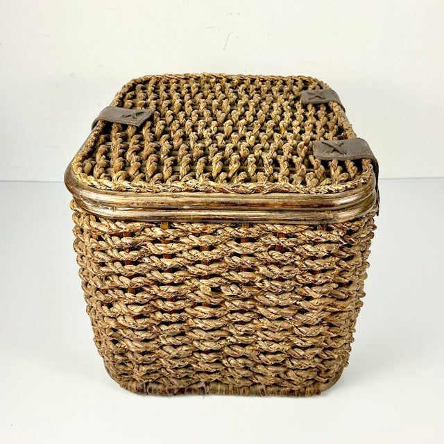 1980s Vintage Boho Chic Arts & Crafts Coastal Woven Jute Wicker & Bentwood Storage Lidded Basket For Sale - Image 11 of 15