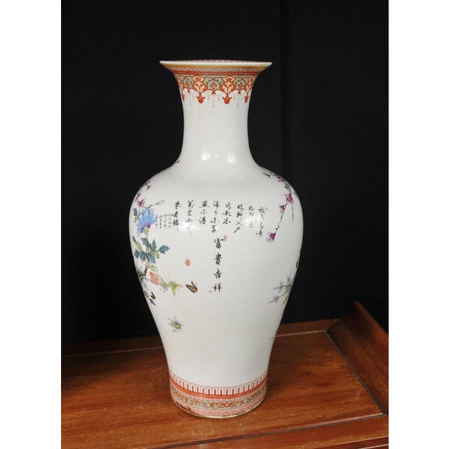 Gorgeous pair of Chinese Doucai Kangxi style Porcelain Vases - Unique bulbous design gives these a standout look - Hand-...