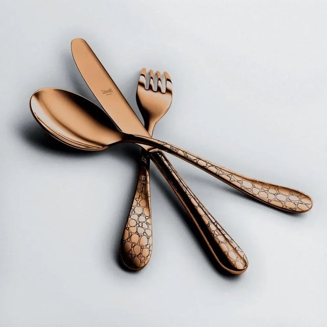 Made in Italy with the highest quality of 18/10 stainless steel, 3,0 mm thick, very durable, ergonomic. Knives have double...