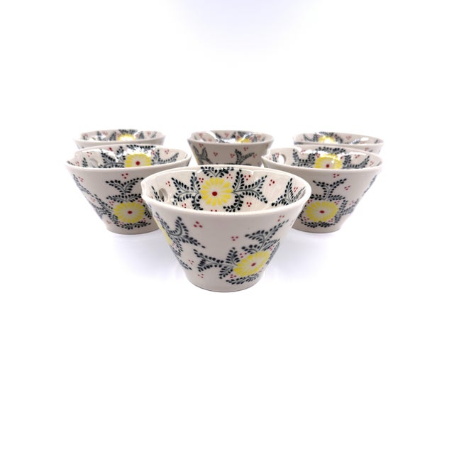 Hand-Painted Bat Trang Vietnamese Ceramic Bowls With Yellow Floral Motifs and Chopstick Rests - Set of 6 For Sale - Image 10 of 12