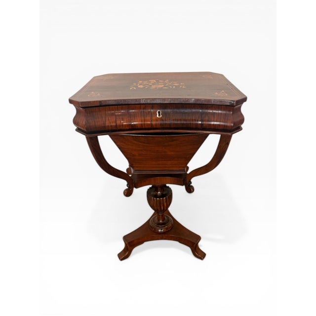 English Early 20th Century Inlaid Mahogany Federal Style Sewing / Work Table With Lyre Base For Sale - Image 3 of 12