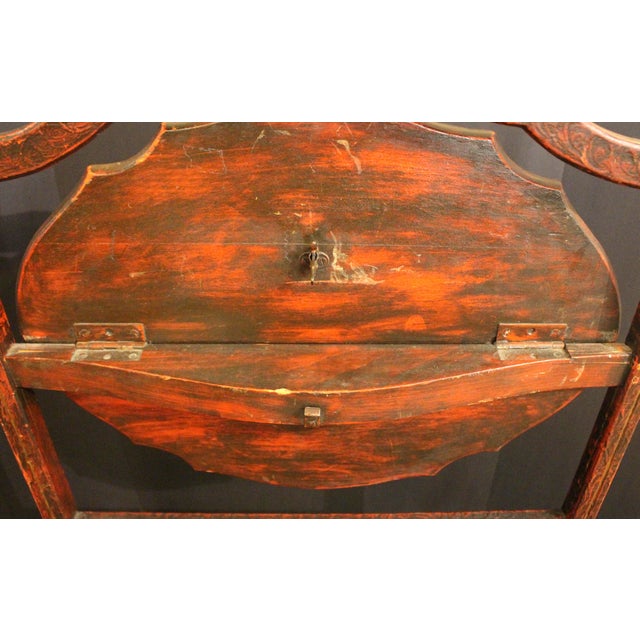 Circa 1920s Anglo-American Tilt-Top Side Table For Sale In Raleigh - Image 6 of 6