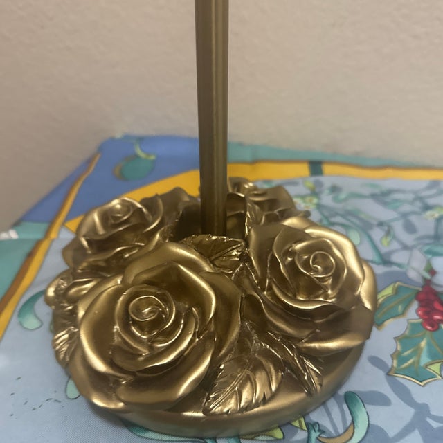 An elegant mid-century Italian-style countertop guest towel stand, expertly executed in heavy cast brass. Embracing the...