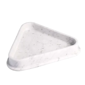 Carambola Centerpiece in Marble by Studio Lievito