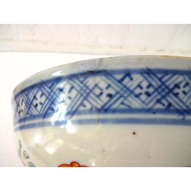 Blue 18th Century Antique Kangxi Chinese Export Porcelain Dutch Market Punch Bowl For Sale - Image 8 of 12