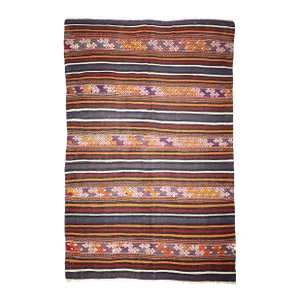 1960s Handcrafted Vintage Turkish Kilim Rug -4' 6'' X 6' 11''