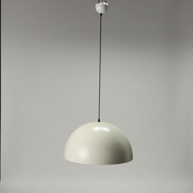 Vico Magistretti Sonora Metal Suspension Lamp by Vico Magistretti for Oluce, Italy, 1976 For Sale - Image 4 of 8