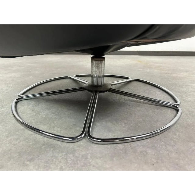 1960s Black Leather Swivel Wingchair by Peem, 1960s For Sale - Image 5 of 11