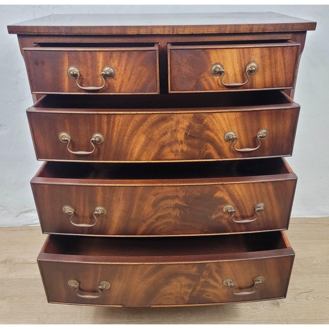 Mid-Century Modern Vintage Chest of Drawers in Mahogany, 1950s For Sale - Image 3 of 18